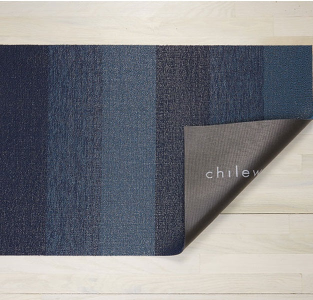 Chilewich Indoor/Outdoor Shag Marbled Stripe Bay Blue